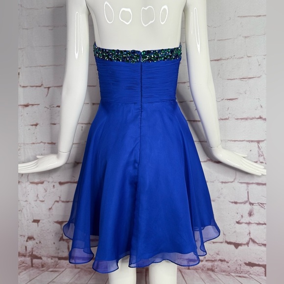 SHERRI HILL Blue Strapless Beaded Neckline Pintuck Bodice Chiffon Dress Size 10 - Picture 9 of 15
